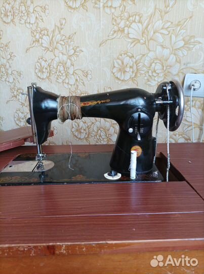 Швейная машина Подольск