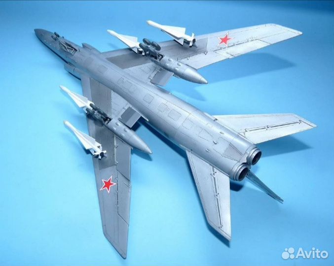 01687 trumpeter ту-128М двухместный перехватчик