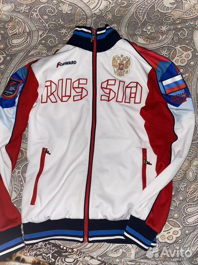 Парадный костюм forward