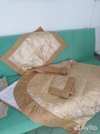 Покрывало на кровать