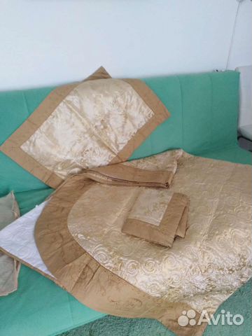 Покрывало на кровать