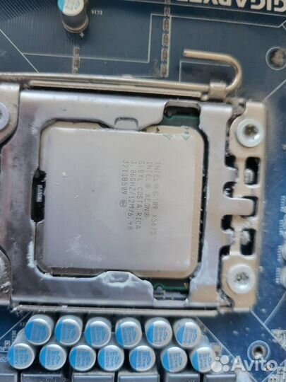 Материнская плата