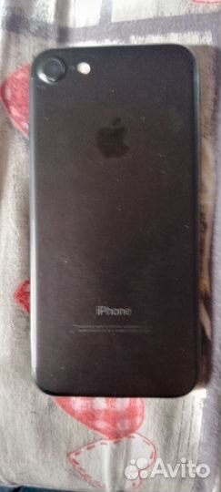 Запчасть для телефона iPhone 7