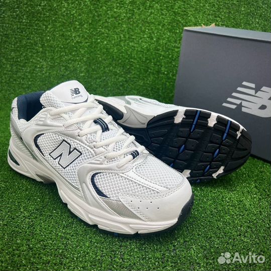 Кроссовки New balance 530 белые