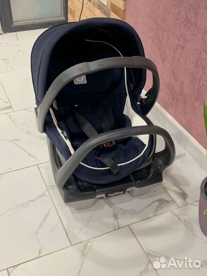 Переноска-детское кресло в машину