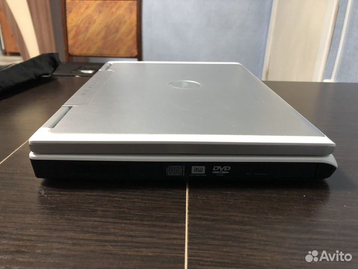 Ноутбук Dell Inspiron 1501