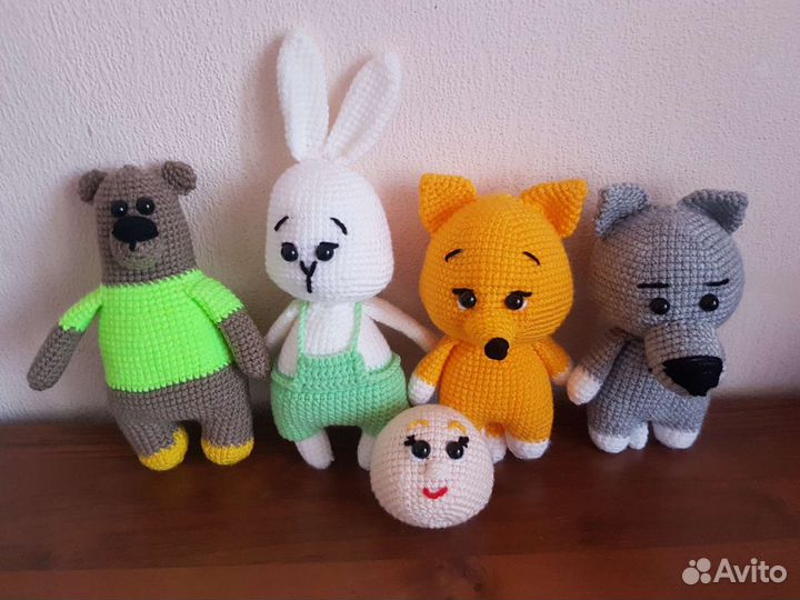 Мягкие вязаные игрушки