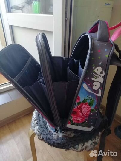 Рюкзак школьный ортопедический для девочки