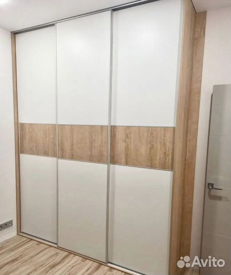 Гардеробная в прихожую на заказ