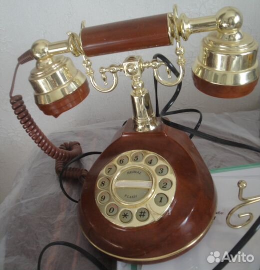 Телефон винтаж