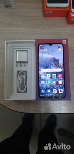 Смартфон Xiaomi Mi9 lite 128Gb а.257(221)