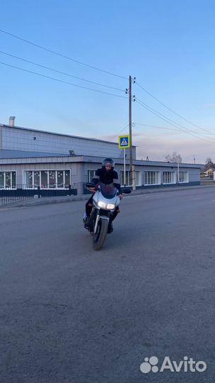 Yamaha FZ 400