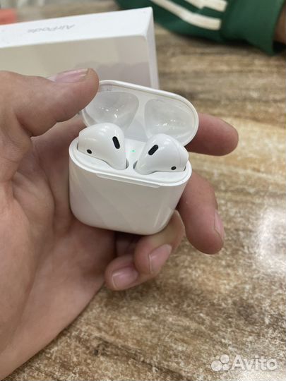 Airpods