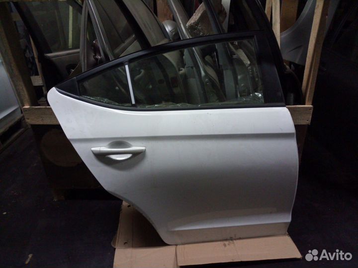 Дверь задняя Хундай Элантра