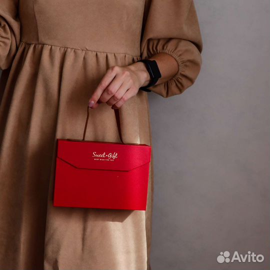 Коробка подарочная к 8 марта