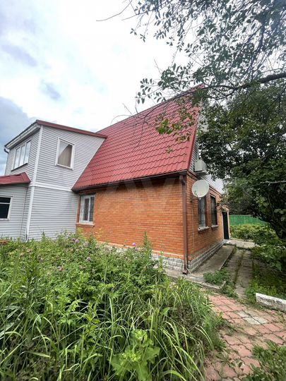 Дом 189,7 м² на участке 18,4 сот.