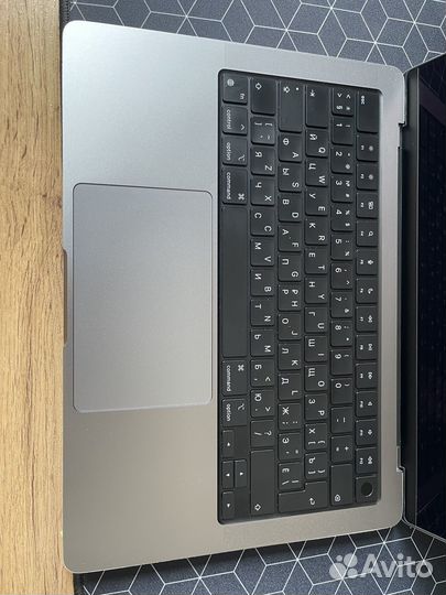 Apple MacBook Pro 14 M1 Pro 16/512Gb 10/14-core