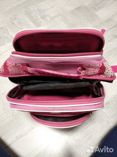 Продам рюкзак (портфель) школьный для девочки