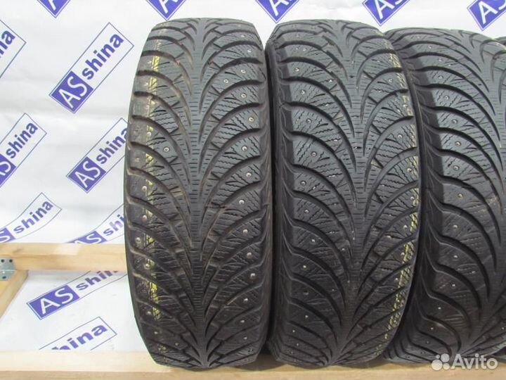 Goodyear UltraGrip Extreme 195/65 R15 96R