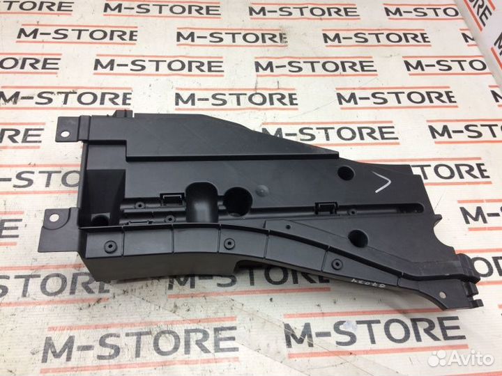 Ящик для инструментов левый Bmw X5 E53 M54B30 2004