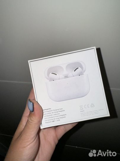 Коробка от наушников airpods pro