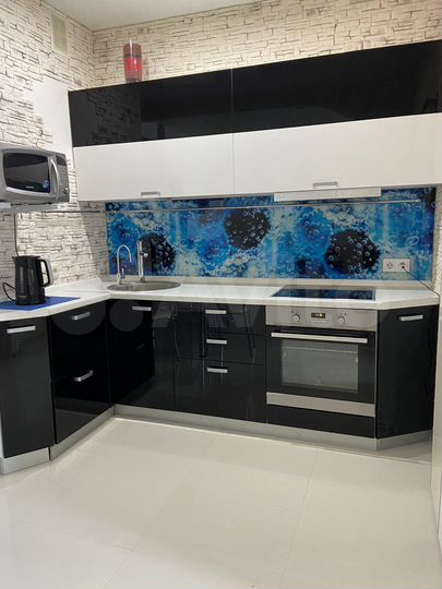 2-к. квартира, 43,7 м², 21/25 эт.