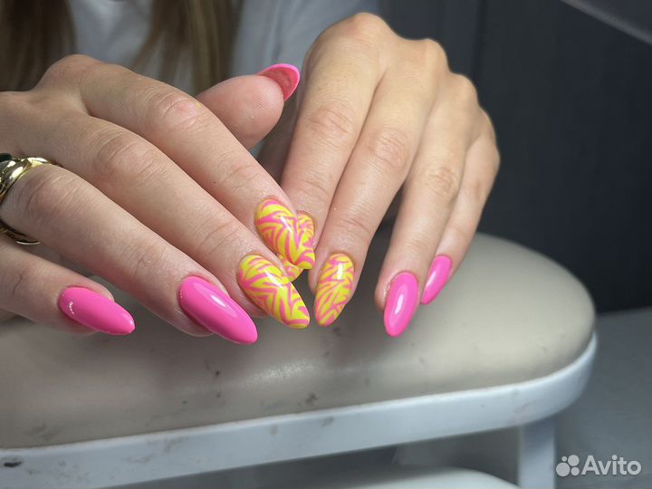 Наращивание ногтей