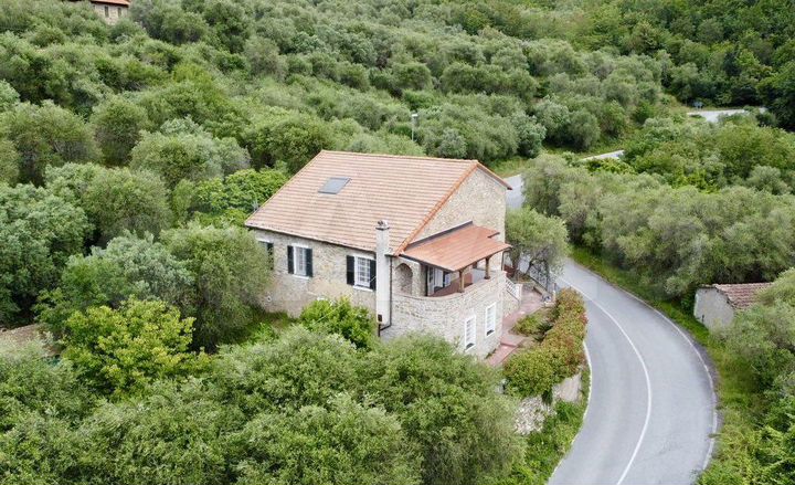 Дом 300 м² на участке 2500 м² (Италия)