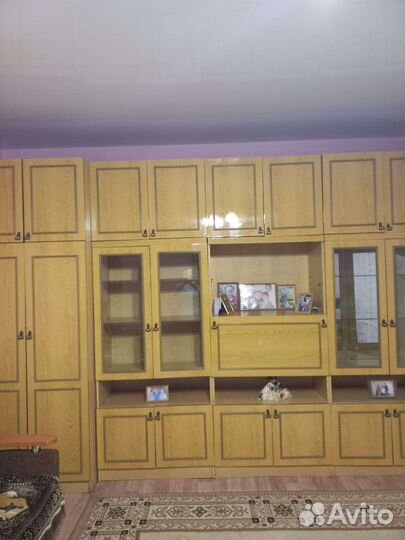 Стенка в гостиную