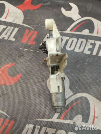 Моторчик стеклоподъемника Ford Focus C-max 1