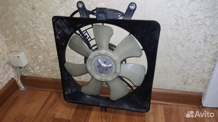 Honda fit GD1 Вентилятор кондиционера