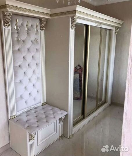 Собственная фабрика, прихожие