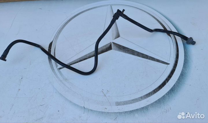 Вакуумная трубка Mercedes W166