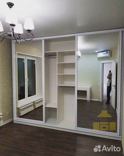 Стенка в гостиную