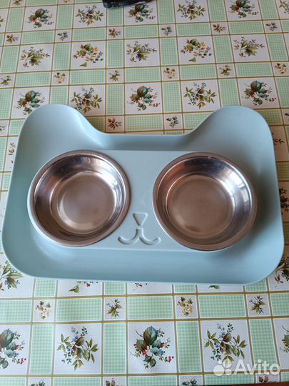 Миска для кошек