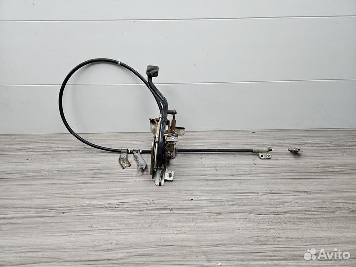 Педаль стояночного тормоза Honda Pilot 2 2008-2015