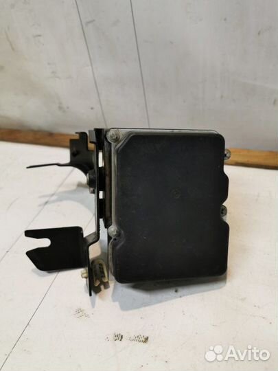 Блок abs Renault Duster LE adventure (05.2014