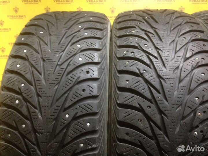 Yokohama IceGuard Stud IG65 215/55 R17 98T