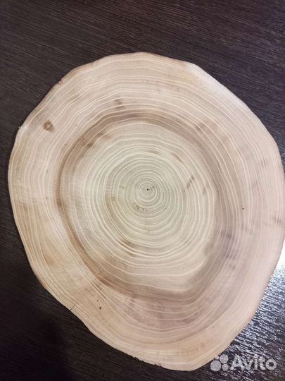 Спилы,разделочные доски,подставки под горячее