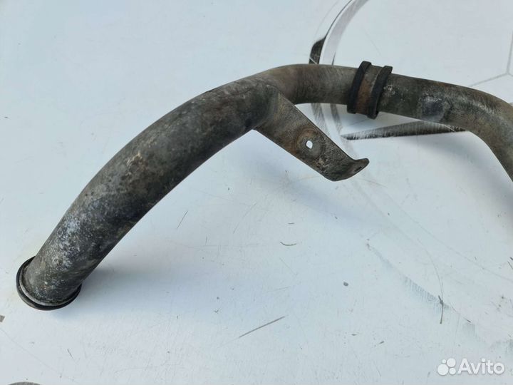 Патрубок охлаждающей жидкости Mercedes W638