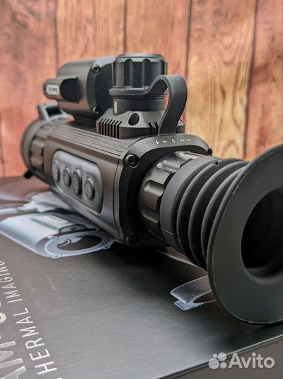 Тепловизионный прицел Sytong AM03-35LRF/AM03-50LRF