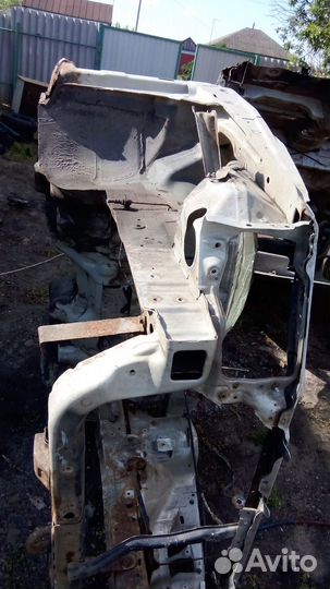 Лонжероны Митсубиси carisma