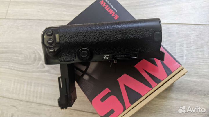 Батарейный блок canon bg-1w canon 5d mark 4