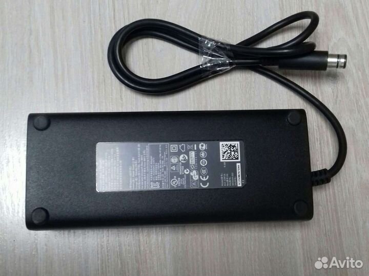 Блоки питания Xbox 360 и Xbox One