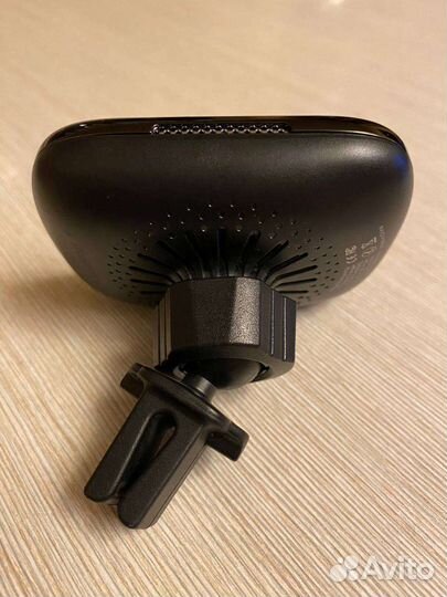 Автодержатели Pitaka с MagEZ Mount Qi для телефона