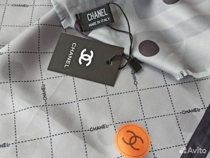 Платок Шелковый Chanel двусторонний серый новый