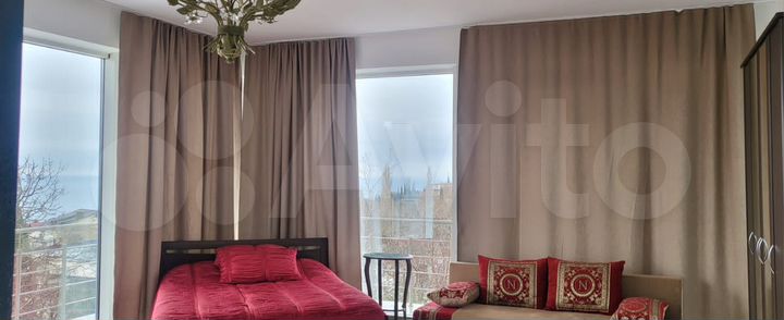 Апартаменты-студия, 54 м², 2/4 эт.