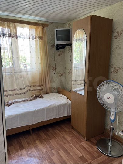 Комната 30 м² в 1-к., 2/2 эт.