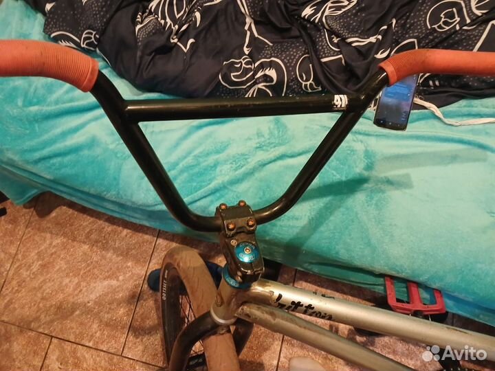 Трюковой велосипед бмх