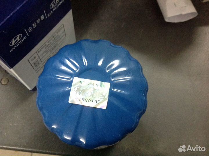 Фильтр масляный на Kia pregio